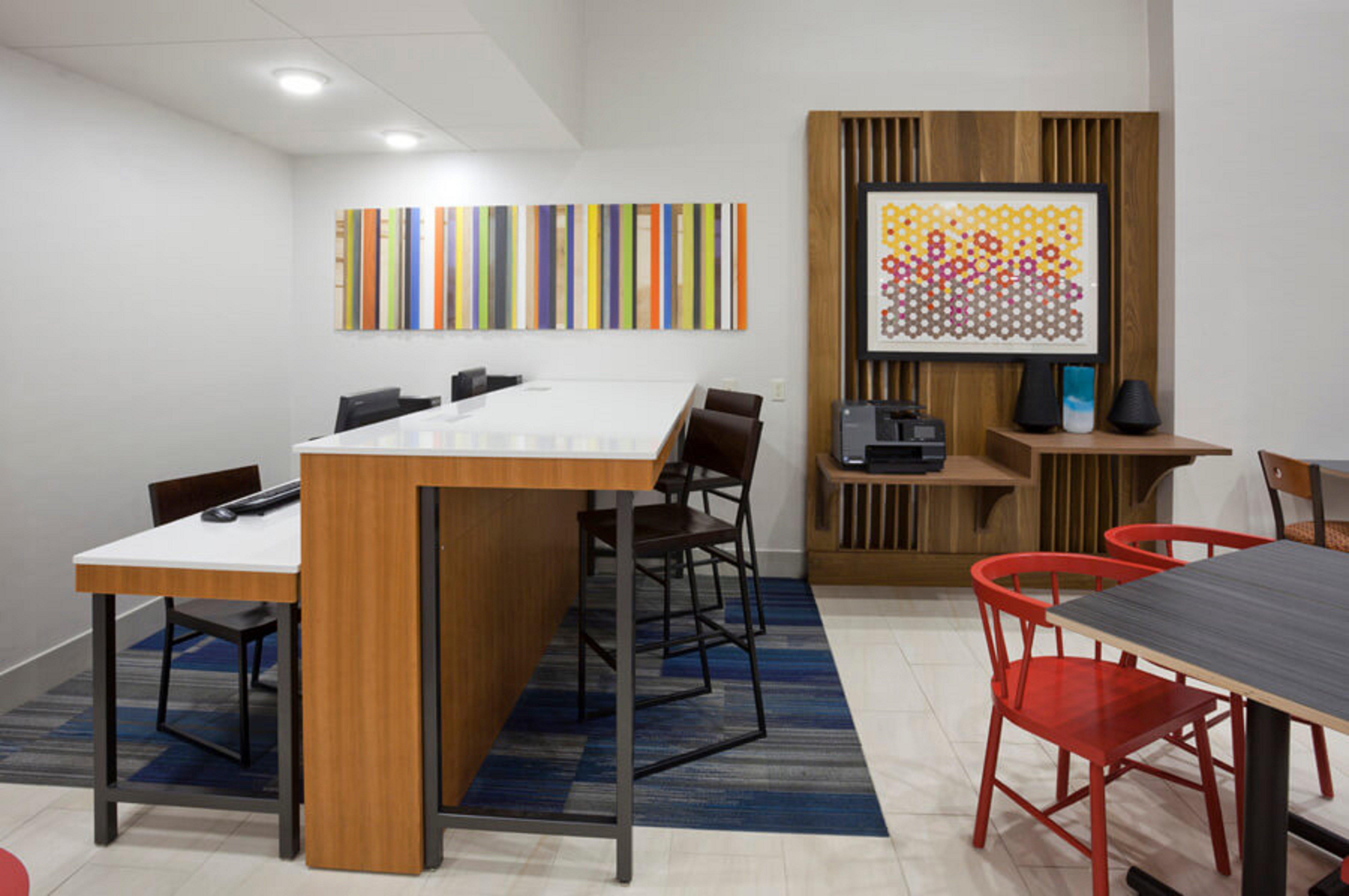 Holiday Inn Express Flint-Campus Area By Ihg Exterior foto